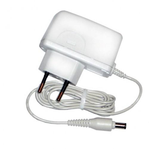 Адаптер сетевой A&D ТВ-233С для тонометров UA-серии Адаптер сетевой A&D ТВ-233С для тонометров UA-серии