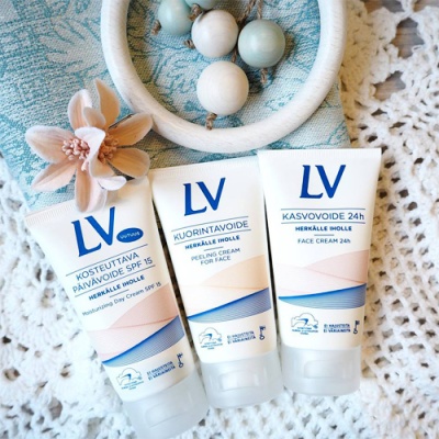 Крем для лица гипоаллергенный LV дневной, увлажняющий SPF15, 60 мл