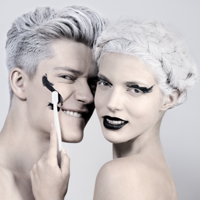Паста зубная CURAPROX "White is Black" отбеливающая, 90 мл
