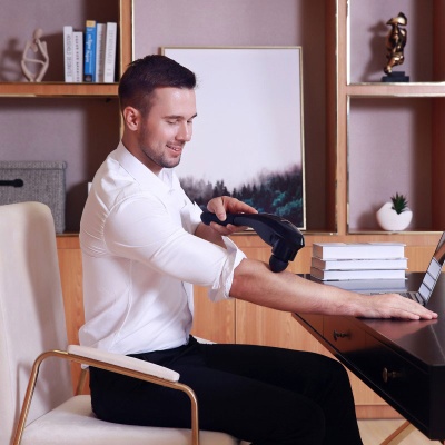 Массажер перкуссионный универсальный беспроводной Naipo MGPC-5610